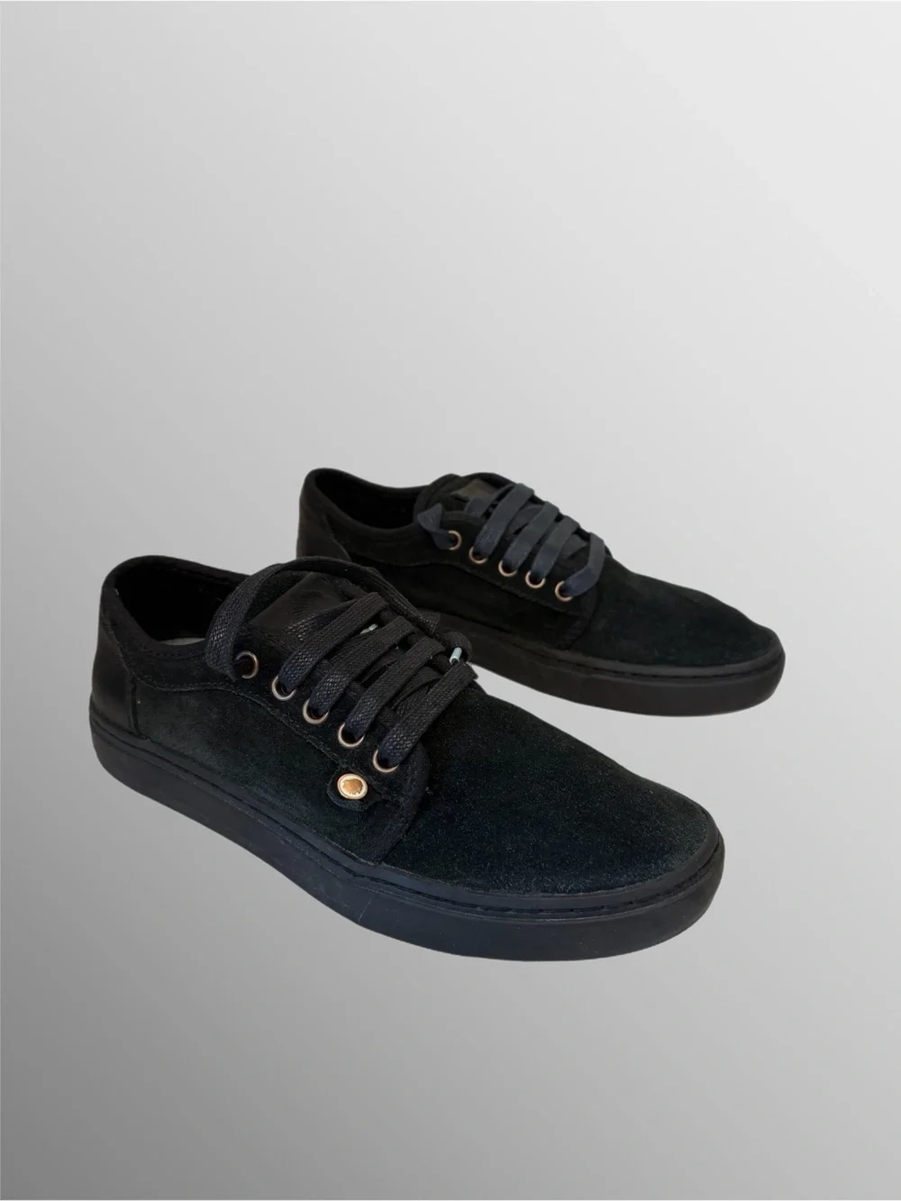 Satorisan Men's Black Suede & leather low-Profile Skate Sneakers Sz 5.5